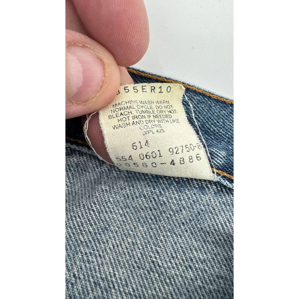 Vintage Levi's 560 Loose Fit Tapered Jeans Mens 34x30 Blue Made in USA 90s